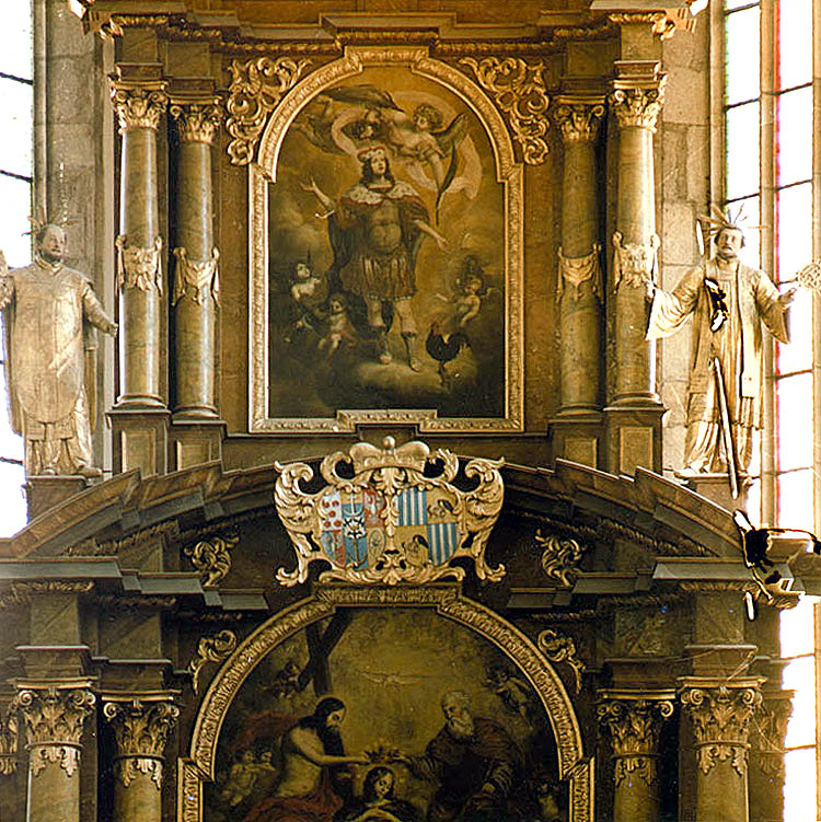 Church of St. Vitus in Český Krumlov, detail of main altar with alliance coat-of-arms of Johann Christian I. von Eggenberg and his wife Marie Ernestine von Eggenberg, geb. von Schwarzenberg