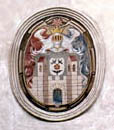 Náměstí Svornosti Nr. 1, Wappen der Böhmischen Ländern und der Stadt Český Krumlov an der Stirnfassade 