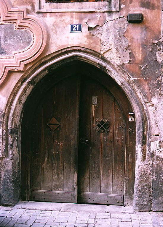 Panská no. 21, entrance portal