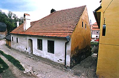 Rybářská Nr. 7, Ansicht von der Rybářská-Gasse (Fischergasse) 