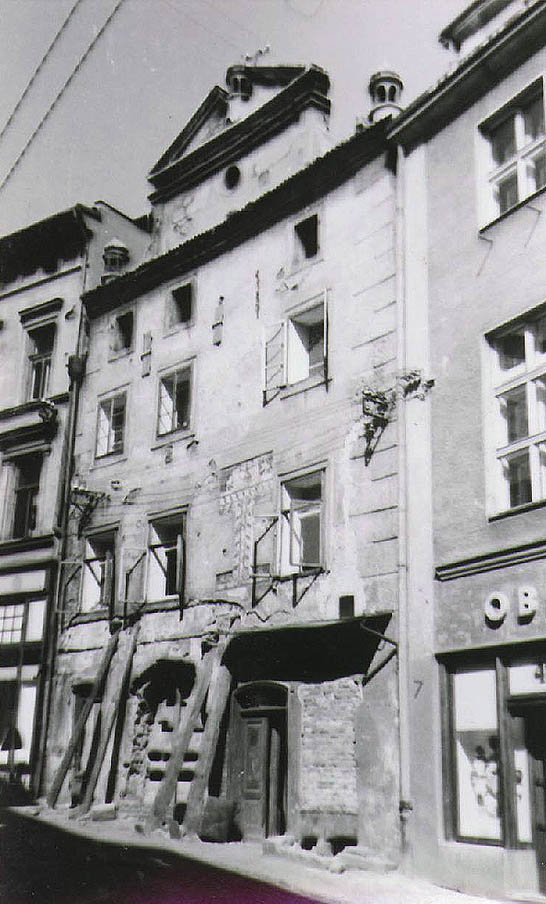 View onto middle part of Latrán Street in Český Krumlov, historical photo