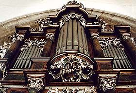 Church of St. Vitus in Český Krumlov, organ on the choir of the Literary Brotherhood 