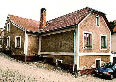 Latrán Nr. 30, Dobrkovická-Gasse 