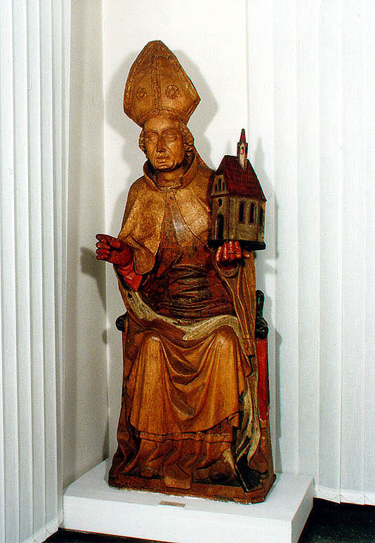 Český Krumlov - sv. Wolfgang, počátek 16. století, plastika v nadživotní velikosti, sbírkový fond Okresního vlastivědného muzea v Českém Krumlově