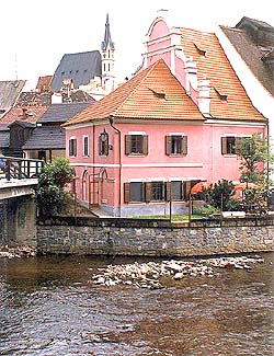 Široká no. 85, view from the Vltava River 