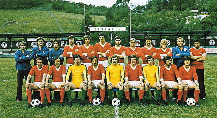 Ehemalige Spieler der II. Liga (1981-82), Foto anlässlich der sechzig Jahre des Fußballspieles in Český Krumlov