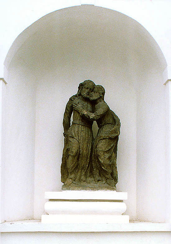 Český Krumlov, chapel on the bridge at the Budějovická Gate, granite plastic by Josef Pabl, Judas' Kiss - detail, beginning of the 18th century