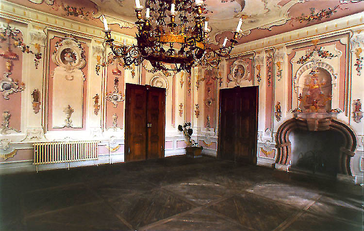 Schloss Červený Dvůr, Rokokosaal mit der Ausmalung von František Jakub Prokyš, 1757, Gesamtansicht
