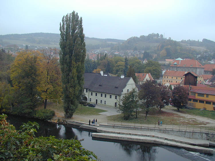 Stadtpark mit dem Objekt der ehemaligen Jesuitenresidenz (heute das Hotel Gold) in der Ansicht von der Kirche St. Veit aus, 1999, Foto: J.Olšan