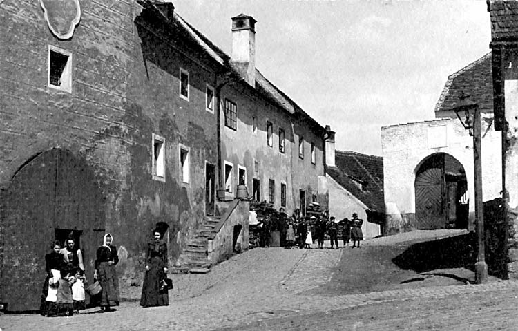 View at northern part of frontage of cluster of buildings of former Frička´s yard, round 1900, SOkA