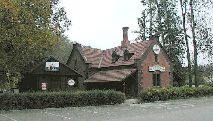 Hirschgarten in der Stadt Český Krumlov - die ehemalige Samenaushülserei wird heute als Restaurant Jelenka genutzt, foto: Jiří Olšan