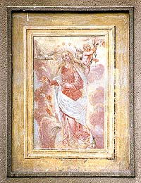Široká no.  75, frescos on the facade 
