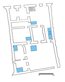 The ground-plan of house No.23 in Pivovarská Street with archaeological probing marks. Drawing: Michal Ernée. 