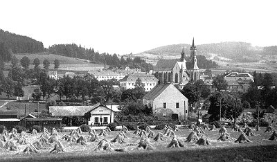 Vyšší Brod, railway station, source: Böhmerwaldheimat, Fanny Greipl, 1990, ISBN - 3 - 9802353 - 1 - 9 