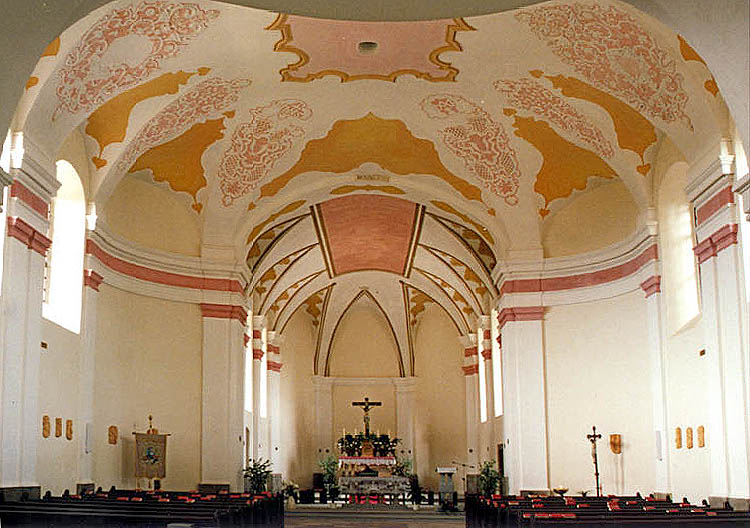 Wallfahrtskirche Svatý Kámen, Ansicht des Interieurs der Kirche