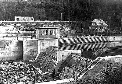Construction of electrical power plant in Vyšší Brod, historical photo 